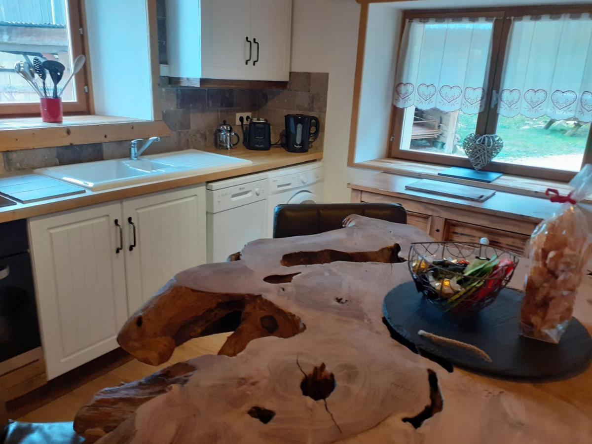 La Grange De Pimberty - Beautiful Apartments 27 Miles From Geneva Vailly 外观 照片