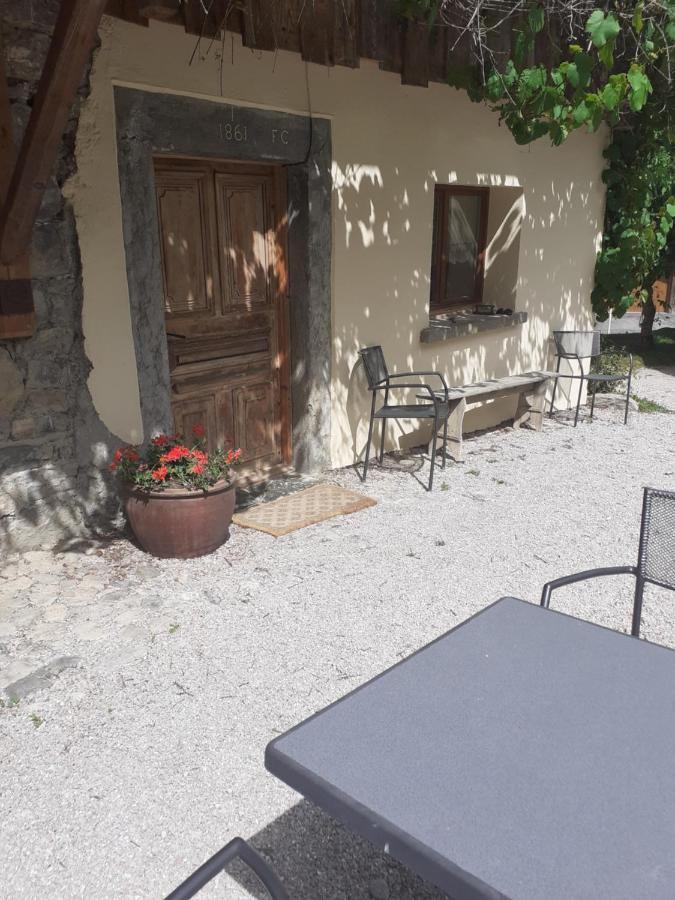 La Grange De Pimberty - Beautiful Apartments 27 Miles From Geneva Vailly 外观 照片